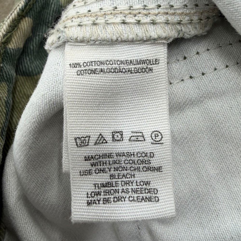 We The Free Remy Camo Crop Pants in Moss Green Size 25 - Picture 11 of 12